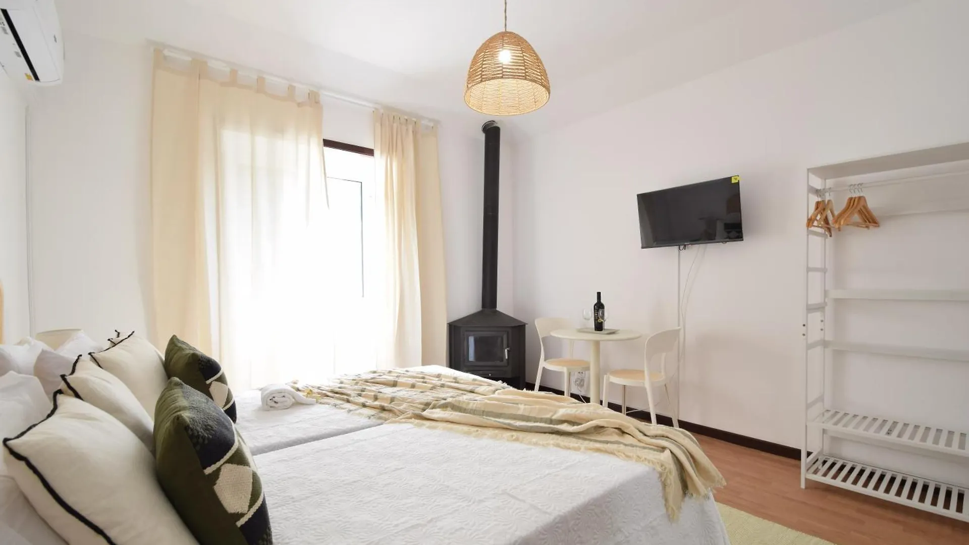 Urban Bliss Guesthouse I FAO Portugalsko
